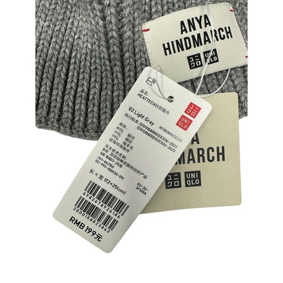 Uniqlo x Anya Hindmarch Light Grey Wool Blend Pocket Scarf 66x10 NWT - Picture 6 of 6